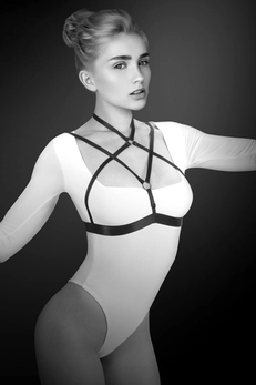 Bijouk pour toi fixacija: Alissa harnais de poitrine elastikue Alissa