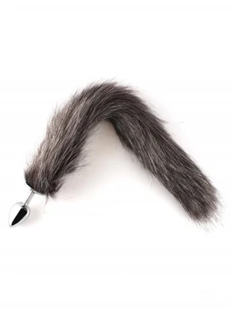 Analna čaura je metalna sa repom