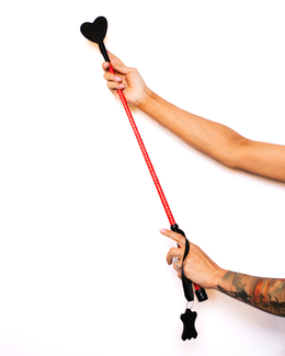 Scandal stack od prave kože u obliku srca (Black&amp;Red)