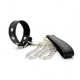 Povodac za penis sa lancem je crn