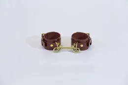 Lisice passion. brown