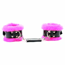 Nanožnici sa ružičastim krznom