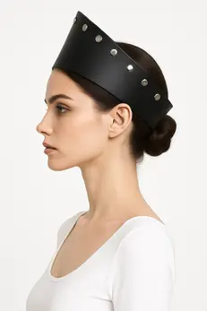 Kožna Stela od kokošinjca-obod