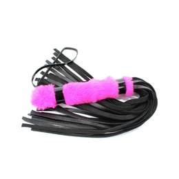 Flogger od kože sa ružičastim krznom