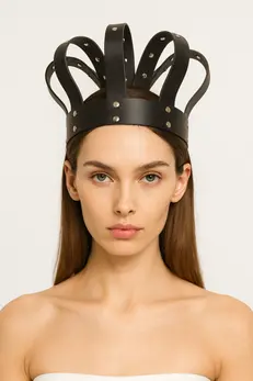 Kraljevska kruna od prave kože