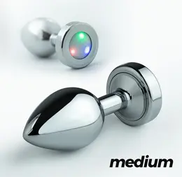 Crushious Borealis srednji metalni analni čep sa RGB LED svetlom u srebrnoj boji dužine 8.5 cm i ergonomskog dizajna