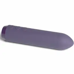 Je Joue Classic Bullet vibrator, kompaktan, punjiv putem USB-a i potpuno vodootporan
