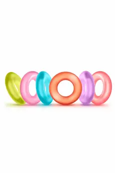 Blush Play With Me King of the Ring set, 6 silikonskih prstenova u različitim bojama