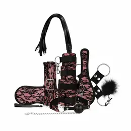 Bedroom Fantasies Bound by Lace 8-dvostruki Set Okova Roze