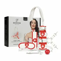 Bedroom Fantasies Kinky Care osmoodelni set kostima za medicinske uloge