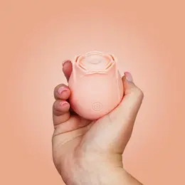 Skins Rose Buddies The Rose Purrz vibrator roze, 10 brzina, punjiv putem USB-a