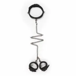 EasyToys podesiva bondage ogrlica od veštačke kože sa odvojivim lisicama