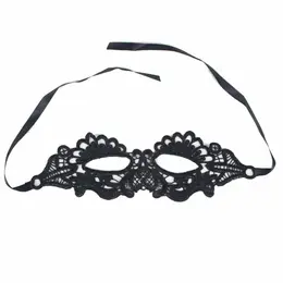 Queen Lingerie Black Lace Mask - Elegant Accessory, One Size