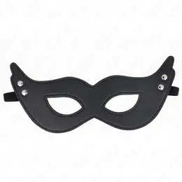 KINK Mask od imitacije koze sa zakivcima Model 1 Crna 26x8 cm