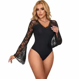 Subblime Teddy Cvetni Uzorak Crni Dugih Rukava S/M - Elegantan Čipkasti Bodisuti