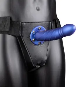 Ouch! Uvrnuti šuplji strap-on 20 cm podesivi intimni pojas crni