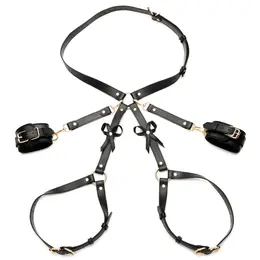 XR Brands BDSM Pojas M/L Crni - Podesiva Veštačka Koža sa Mašnama