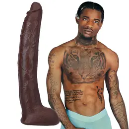 Doc Johnson Damion Dayski ULTRASKYN 30 cm Anatomical Model Chocolate