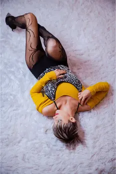 Kix'ies Spider Dezen mrežaste hulahopke preko celog struka crna C veličina