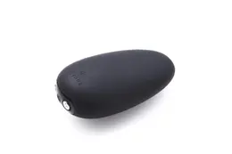Je Joue Mimi Soft Black - Compact Flexible Silicone Massager