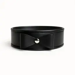 Ogrlica sa lukom od eko kože crna