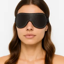 Crna kožna Maska sa belim odlivkom