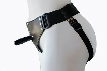 Lovetoi Alice Strapon na gaćicama sa dodatnim nastavkom od 19 cm