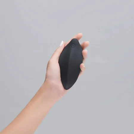 Iesforlov Set dodir: ergonomska podloga za vibraciju u gaćicama + kesica maziva 2k5ml