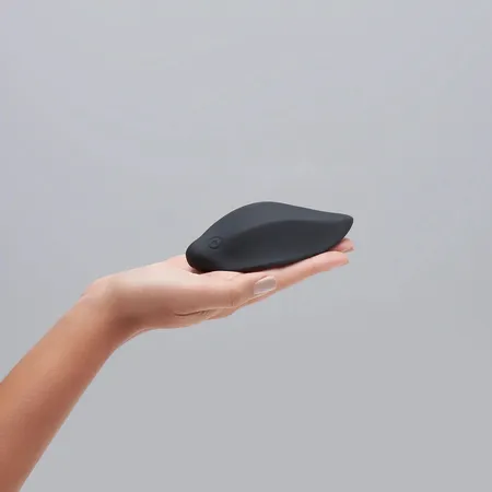 Iesforlov Set dodir: ergonomska podloga za vibraciju u gaćicama + kesica maziva 2k5ml