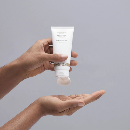 Prirodno mazivo sa grimiznim YESforLOV NATURAL UNISEX LUBRICANT WITH ORGANIC ALOE VERA