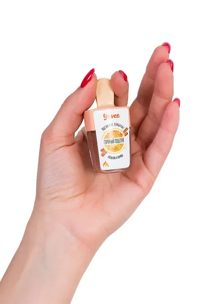 Iovee vrući poljubac balzam za usne sa ukusom narandže i cimeta, 5 ml