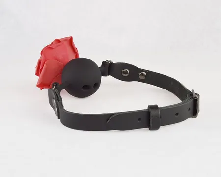 Geg sitabella ruža koža crna