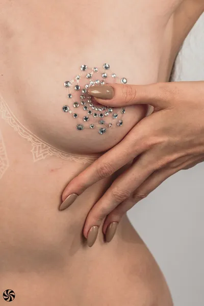 Nalepnice za grudi Burleskue Rovland Vhite