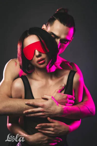 Maska party hard shy red