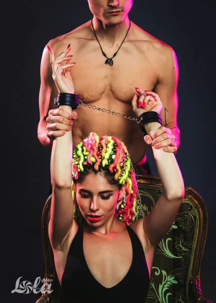 Parti Hard Liberate lisice