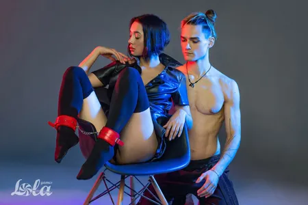 Party hard eternity red