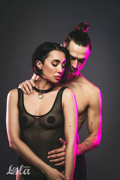 Parti Hard Cabaret ovratnik