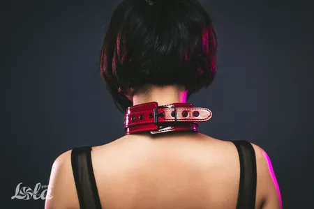 Party hard eccentric ogrlica