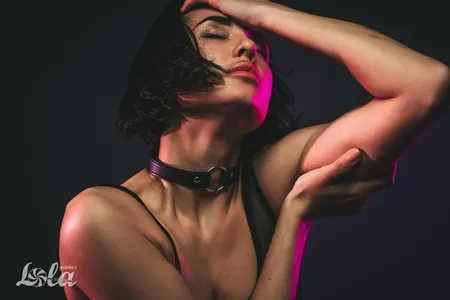 Ogrlica Parti Hard intrigue