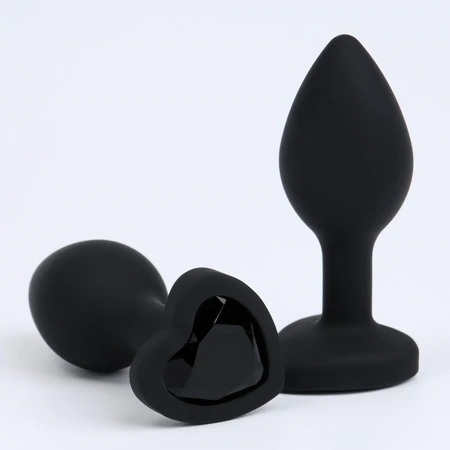 Crni čep za srce-7,3 cm.