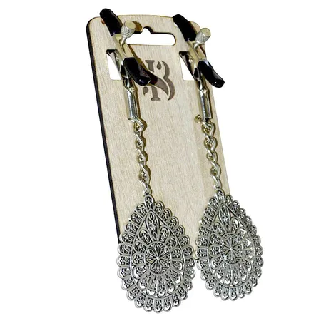 Kopče za bradavice sa ukrasnim privescima Istok