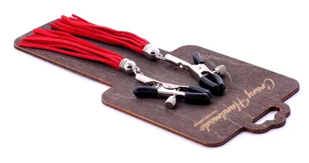 Kopče za bradavice sa resicama od antilopa