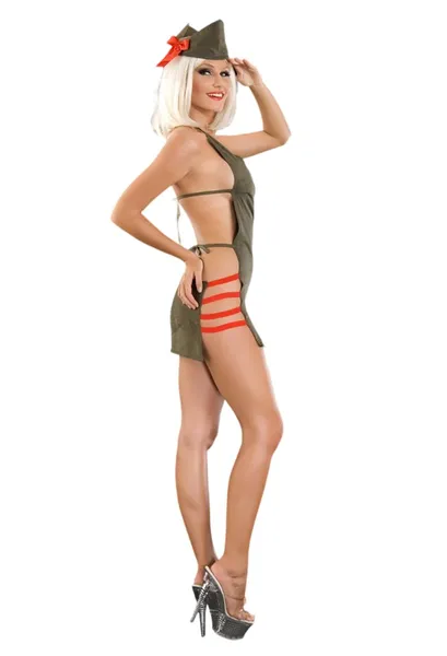 Ženski kostim vojnika