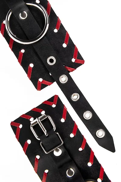 Pecado BDSM lisice, crvene ivice, koža, crna