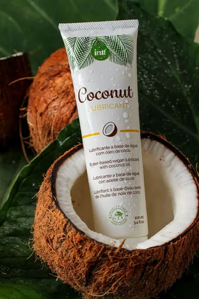 Веганская смазка на водной основе coconut lubricant .