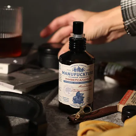 Univerzalni silikonski intimni gel sa makadamijom i slatkim bademima MANUFUCKTURE 150ml