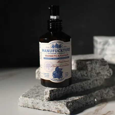 Univerzalni silikonski intimni gel sa makadamijom i slatkim bademima MANUFUCKTURE 150ml