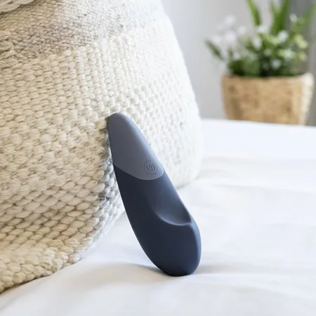 Vibrator klitorisa Vomanizer Vibe tamno plava