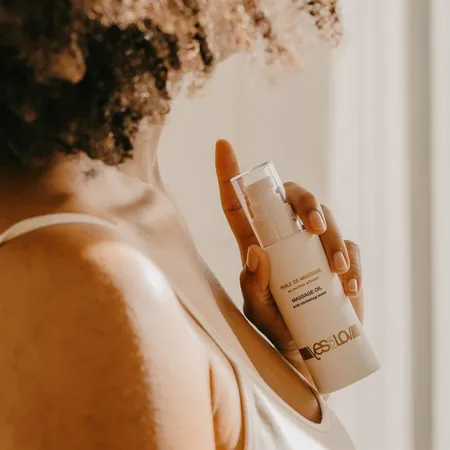 Masažno ulje YESFORLOV TITILLATING MASSAGE OIL, 100 ml