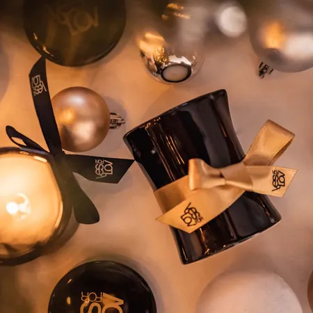 YESforLOV Masažna aromamaslo BEWITCHING MASSAGE CANDLE,120ml